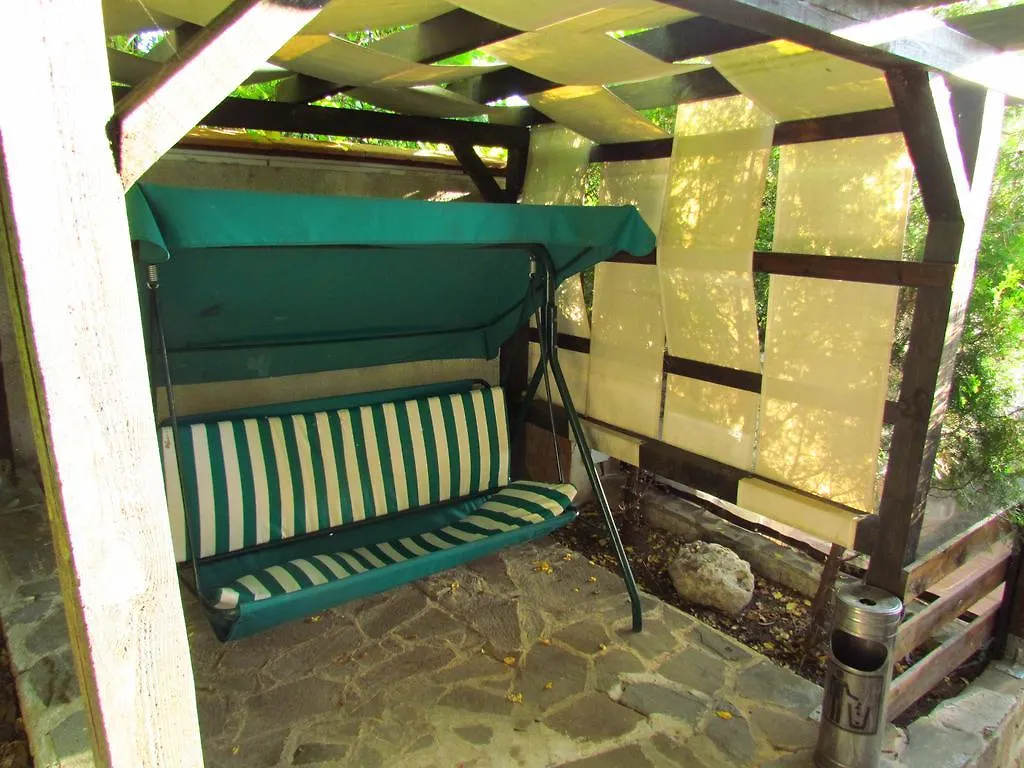 Guest House Dvata Bora Golden Sands 3*,
